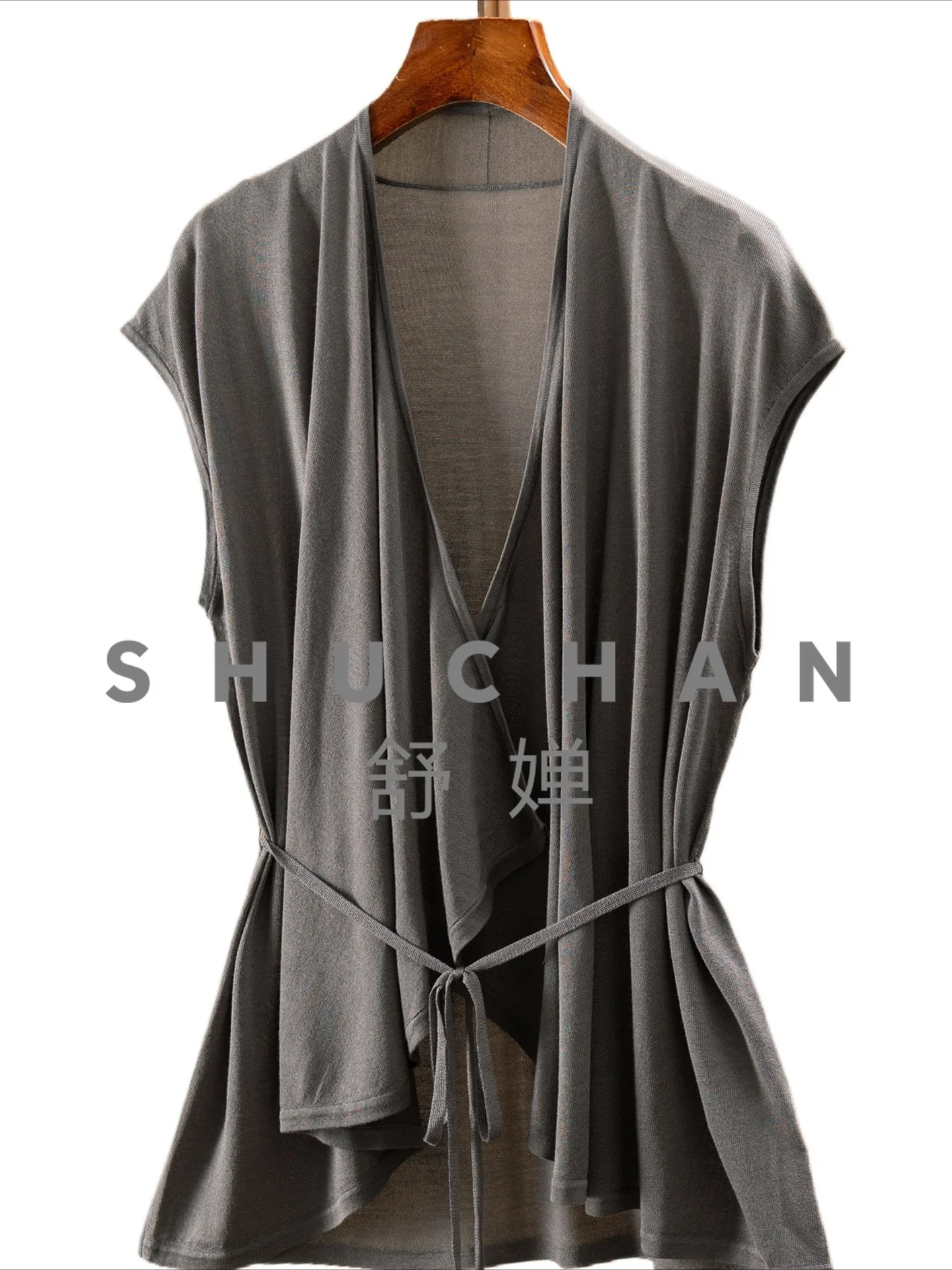 5A + 100 Natural Silk Bag Rotator Sleeve Knitted Sweater Shawl Women's 45L9 Thin Summer 2026 Top
5A + 100 Natural Silk Bag Rotator Sleeve Knitted Sweater Shawl Women's 45L9 Thin Summer 2026 Top