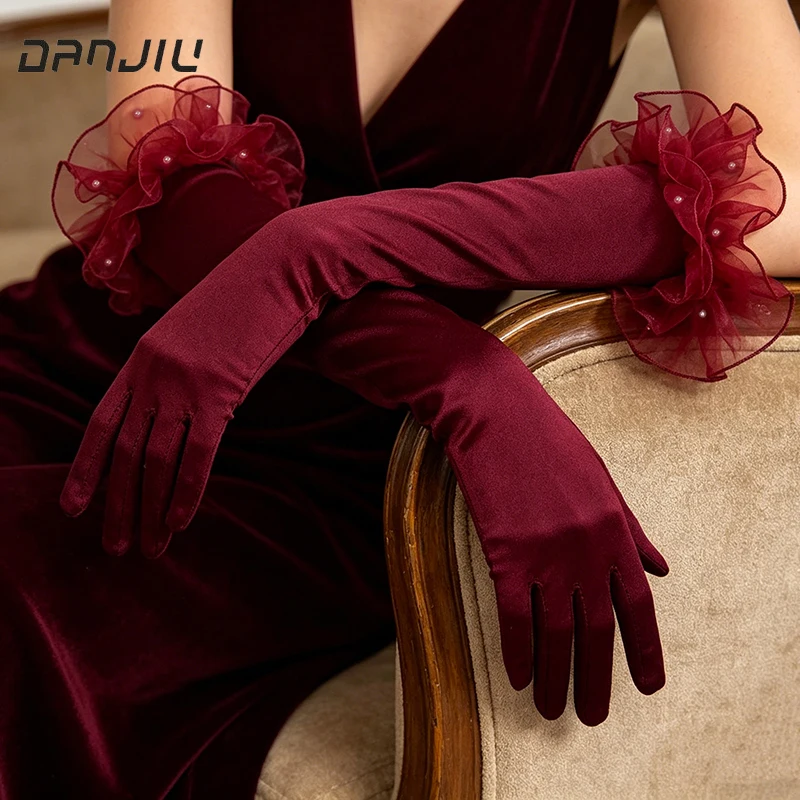 55CM Women Long Satin Gloves Elegant Tulle Ruffle Pearl Bridal Prom Wedding Party Opera Vintage Etiquette Stage Performance
55CM Women Long Satin Gloves Elegant Tulle Ruffle Pearl Bridal Prom Wedding Party Opera Vintage Etiquette Stage Performance