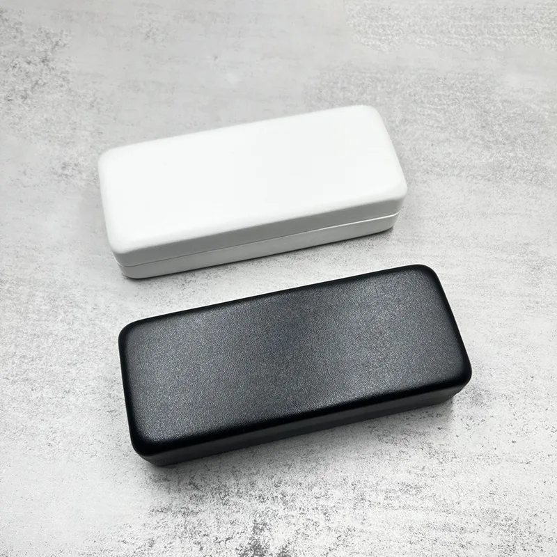Fashionable Square Portable Sunglasses Case Japanese Simple Anti-Stress Hard Shell Glasses Case
Fashionable Square Portable Sunglasses Case Japanese Simple Anti-Stress Hard Shell Glasses Case