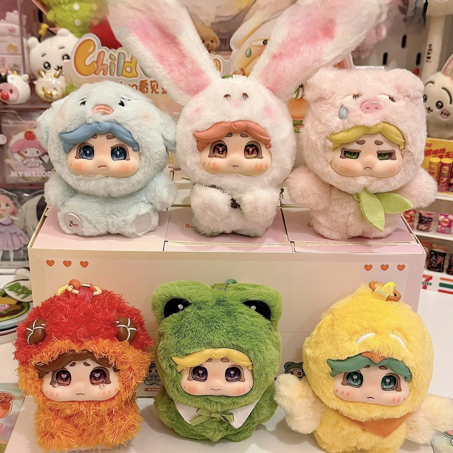 Подлинная ностальгическая детская коллекция Luoluo, плюшевая слепая коробка-очаровательные изысканные плюшевые брелки-брелки, идеальный подарок для девочек
Подлинная ностальгическая детская коллекция Luoluo, плюшевая слепая коробка-очаровательные изысканные плюшевые брелки-брелки, идеальный подарок для девочек