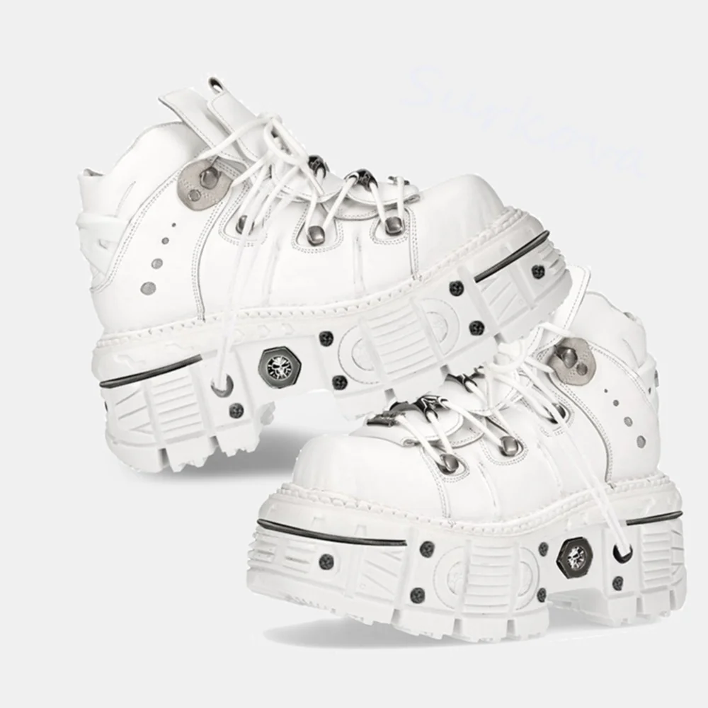 Punk Platform Hottie Shoes Women White Round Toe Cross Tied Metal Nuts Ankle Boots New Fashion Rock Street Style Sports Shoes
Punk Platform Hottie Shoes Women White Round Toe Cross Tied Metal Nuts Ankle Boots New Fashion Rock Street Style Sports Shoes
