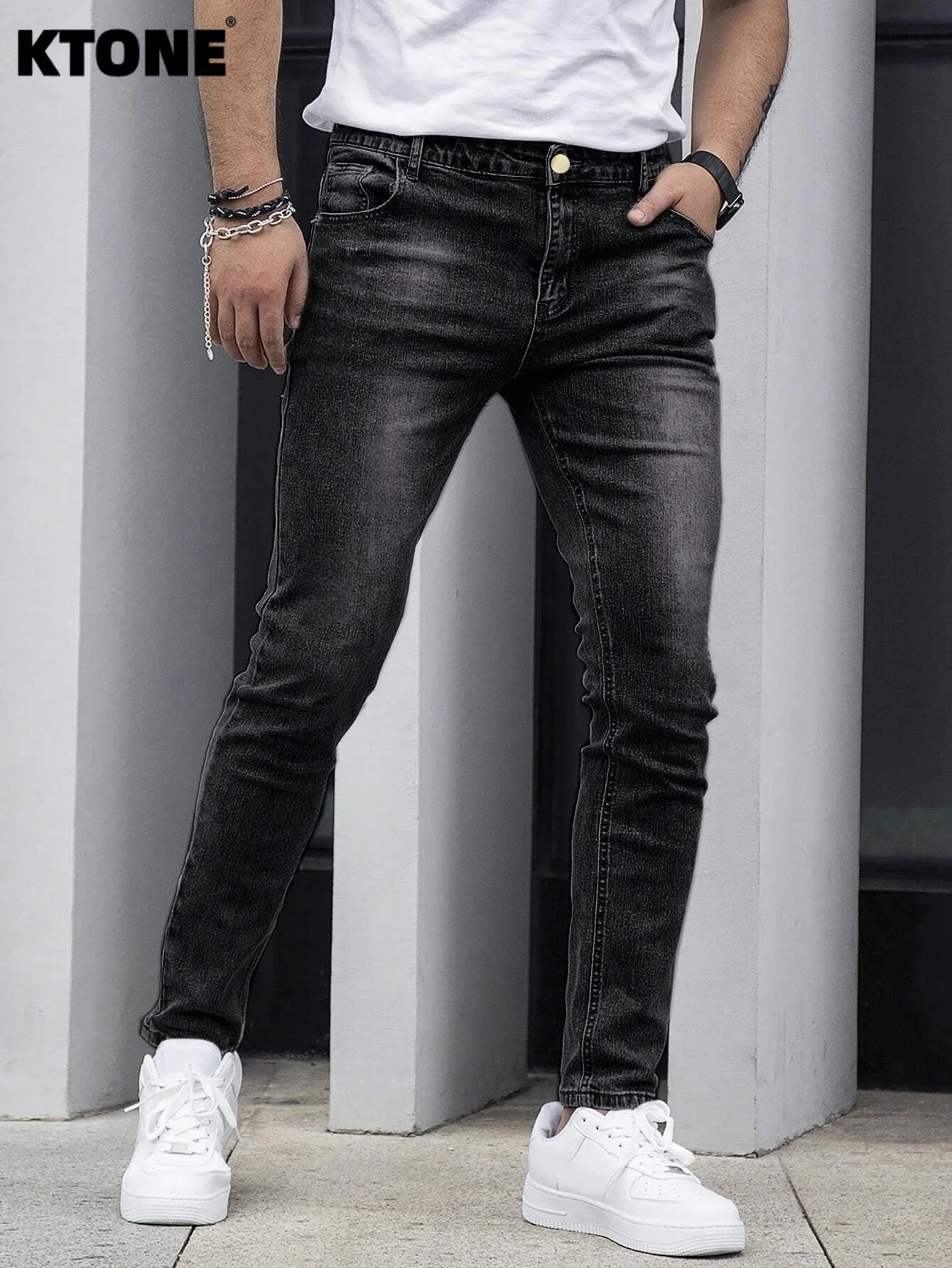 Classic Black Y2K Drip Men's Slim Jeans Pant Original Design Daily Wear Trousers No accessories or belts included
Classic Black Y2K Drip Men's Slim Jeans Pant Original Design Daily Wear Trousers No accessories or belts included