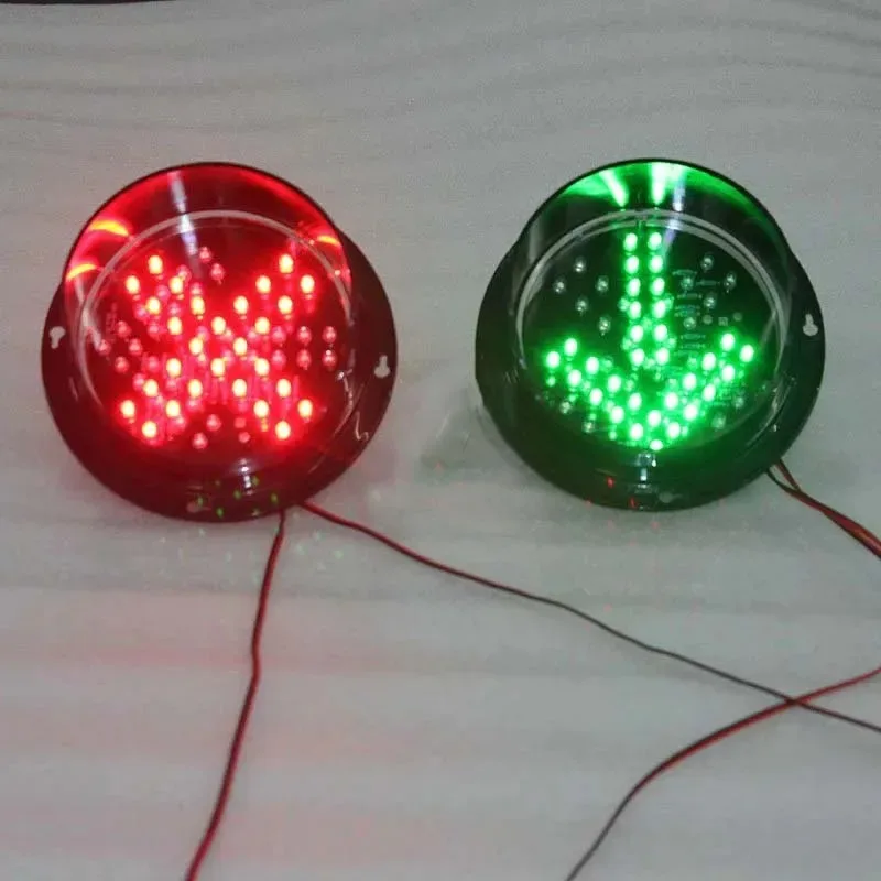 DC12V or DC24V New Arrival Exclusive 125mm Red Cross and Green Arrow LED Traffic Lights For Road Safety Traffic Safety
DC12V or DC24V New Arrival Exclusive 125mm Red Cross and Green Arrow LED Traffic Lights For Road Safety Traffic Safety