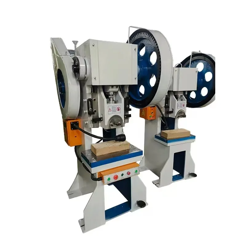 JB23-16ton Производитель пресс-пробойник Механический штамповочный станок для листового металла из нержавеющей стали
JB23-16ton Производитель пресс-пробойник Механический штамповочный станок для листового металла из нержавеющей стали