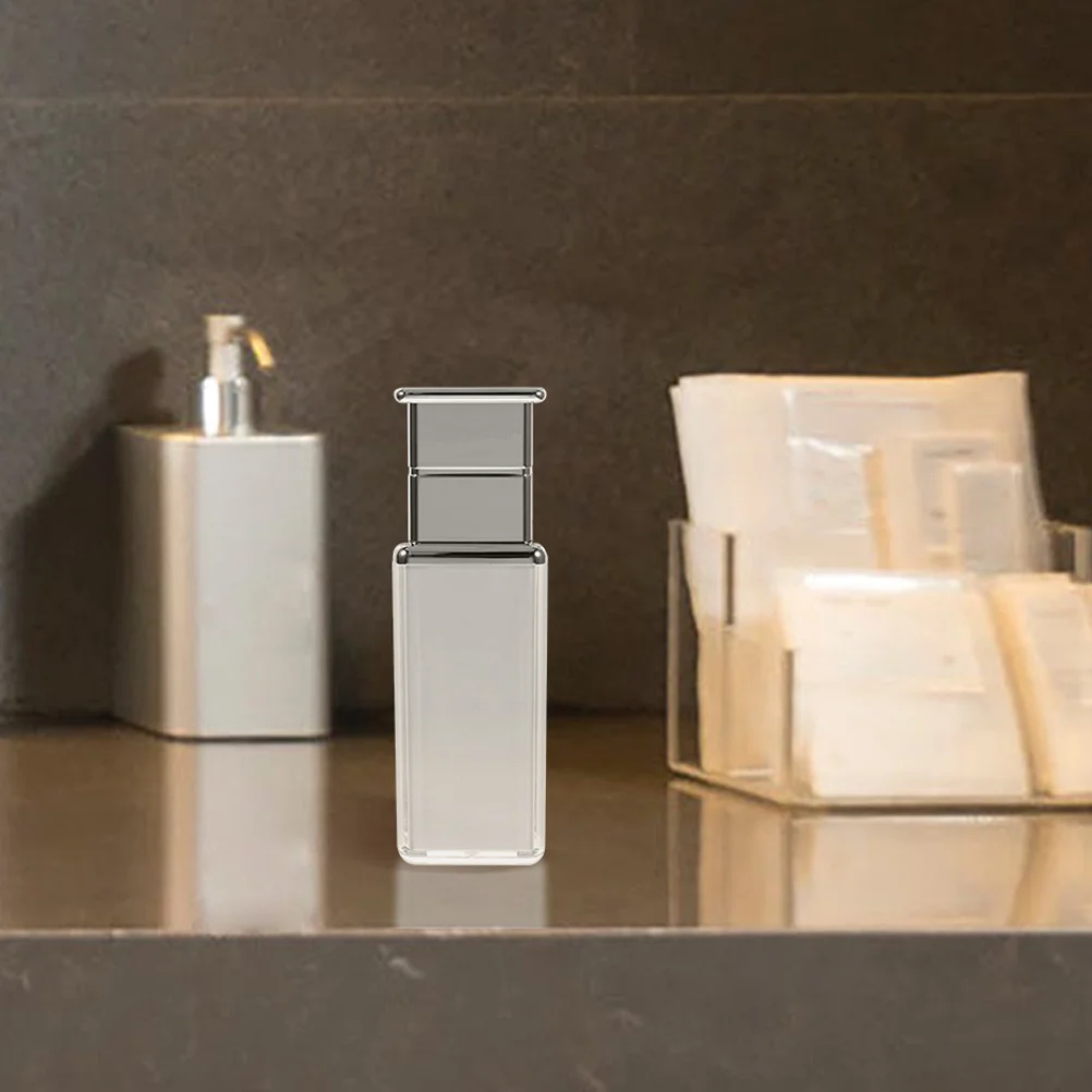 Lotion Refillable Pump Bottle Portable Empty Liquid Container Moisturizer Dispenser Travel Size 80Ml Shampoo Conditioner
Lotion Refillable Pump Bottle Portable Empty Liquid Container Moisturizer Dispenser Travel Size 80Ml Shampoo Conditioner