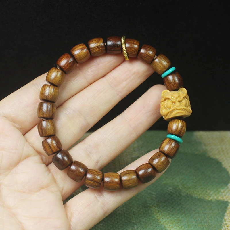 Black rosewood apple straight-cut bracelet with lion dance motif, unisex simple jewelry, Buddhist prayer beads
Black rosewood apple straight-cut bracelet with lion dance motif, unisex simple jewelry, Buddhist prayer beads