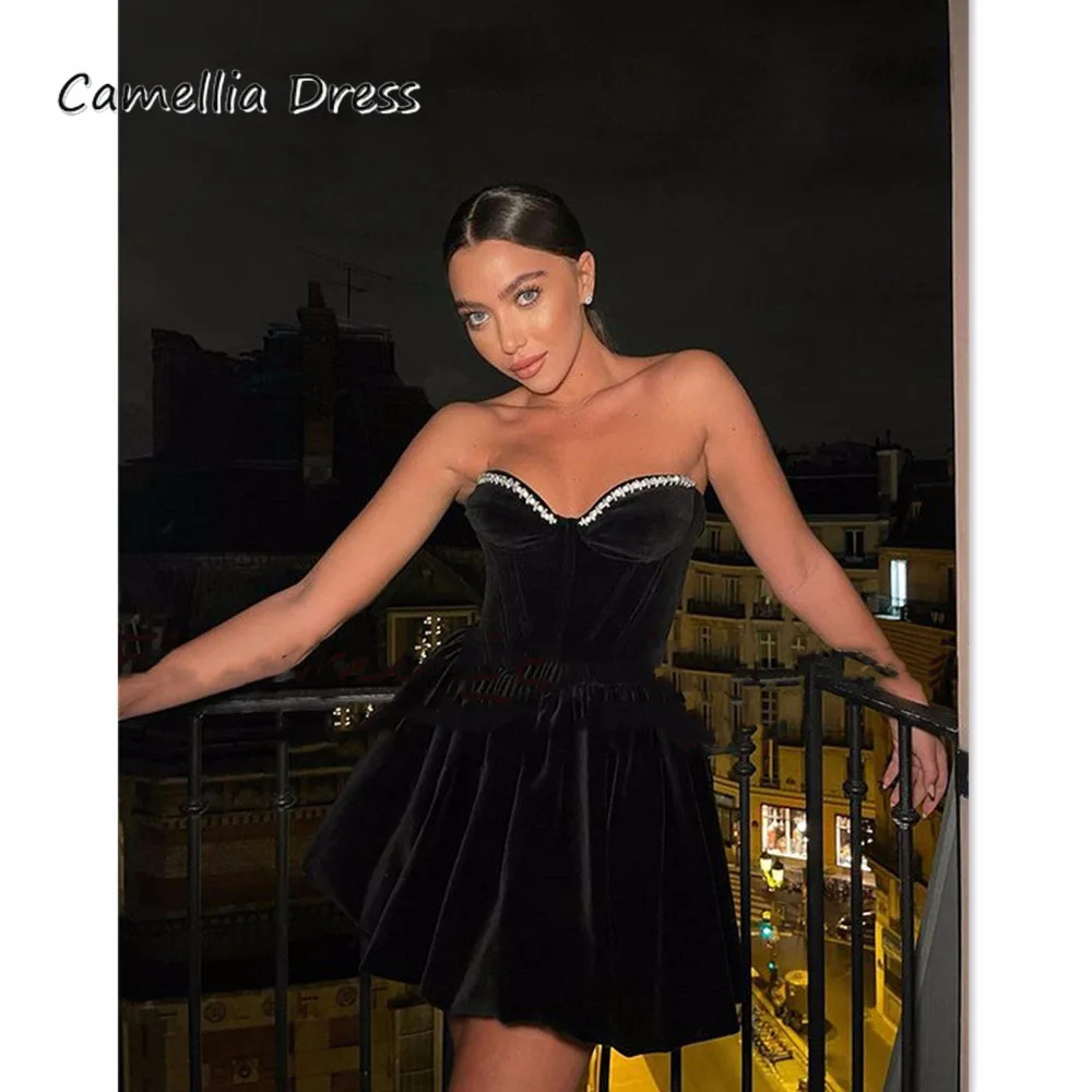 Sparkly Sleeveless A-line Evening Dresses Beading Sweetheart Neck Mini Twinkling Prom Dresses Open Back Sequins Party Dresses
Sparkly Sleeveless A-line Evening Dresses Beading Sweetheart Neck Mini Twinkling Prom Dresses Open Back Sequins Party Dresses