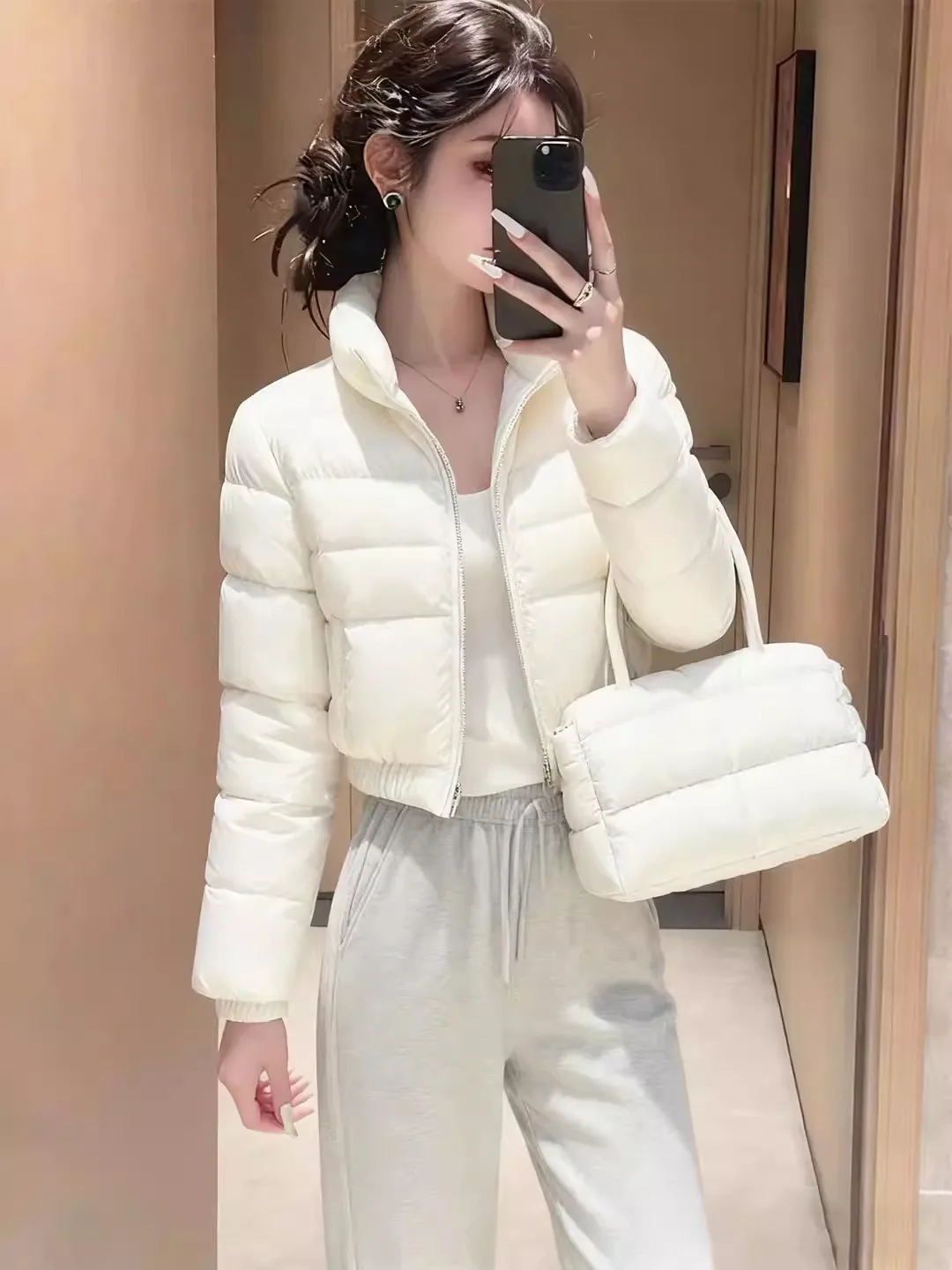 Spring 2026 Early White ort down Cotton Jaet Zipper Slimming Warm Bread Sle Coat Korean Sle Commute Thiened ort L...
Spring 2026 Early White ort down Cotton Jaet Zipper Slimming Warm Bread Sle Coat Korean Sle Commute Thiened ort L...