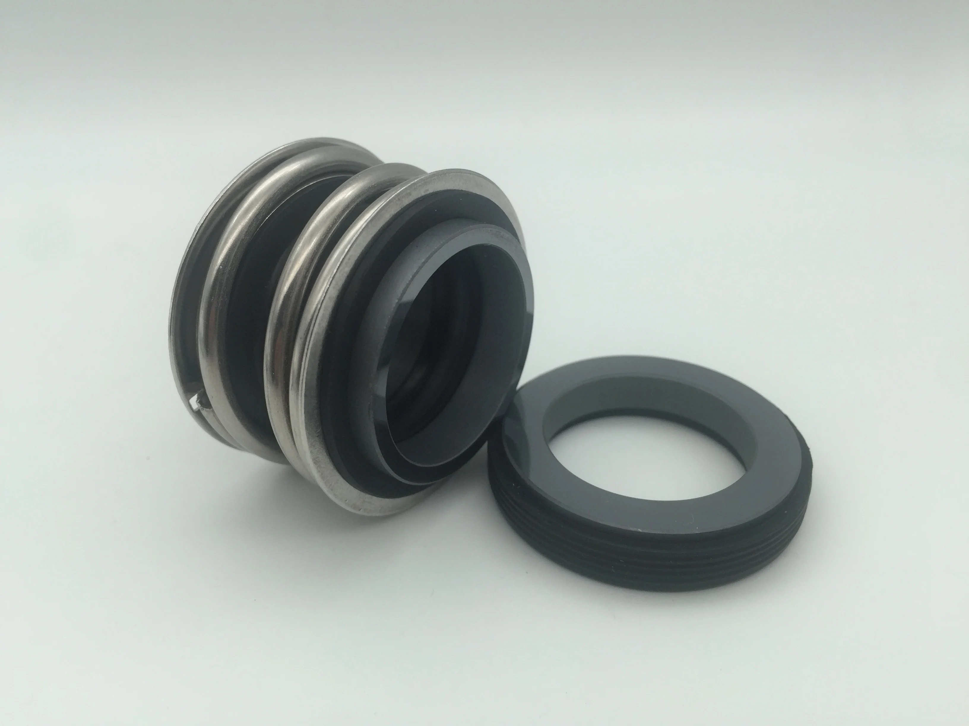 MG1-43 , MG1/43-G60 , 109-43 TLANMP Water Pump Mechanical Seals,shaft size 43mm
MG1-43 , MG1/43-G60 , 109-43 TLANMP Water Pump Mechanical Seals,shaft size 43mm