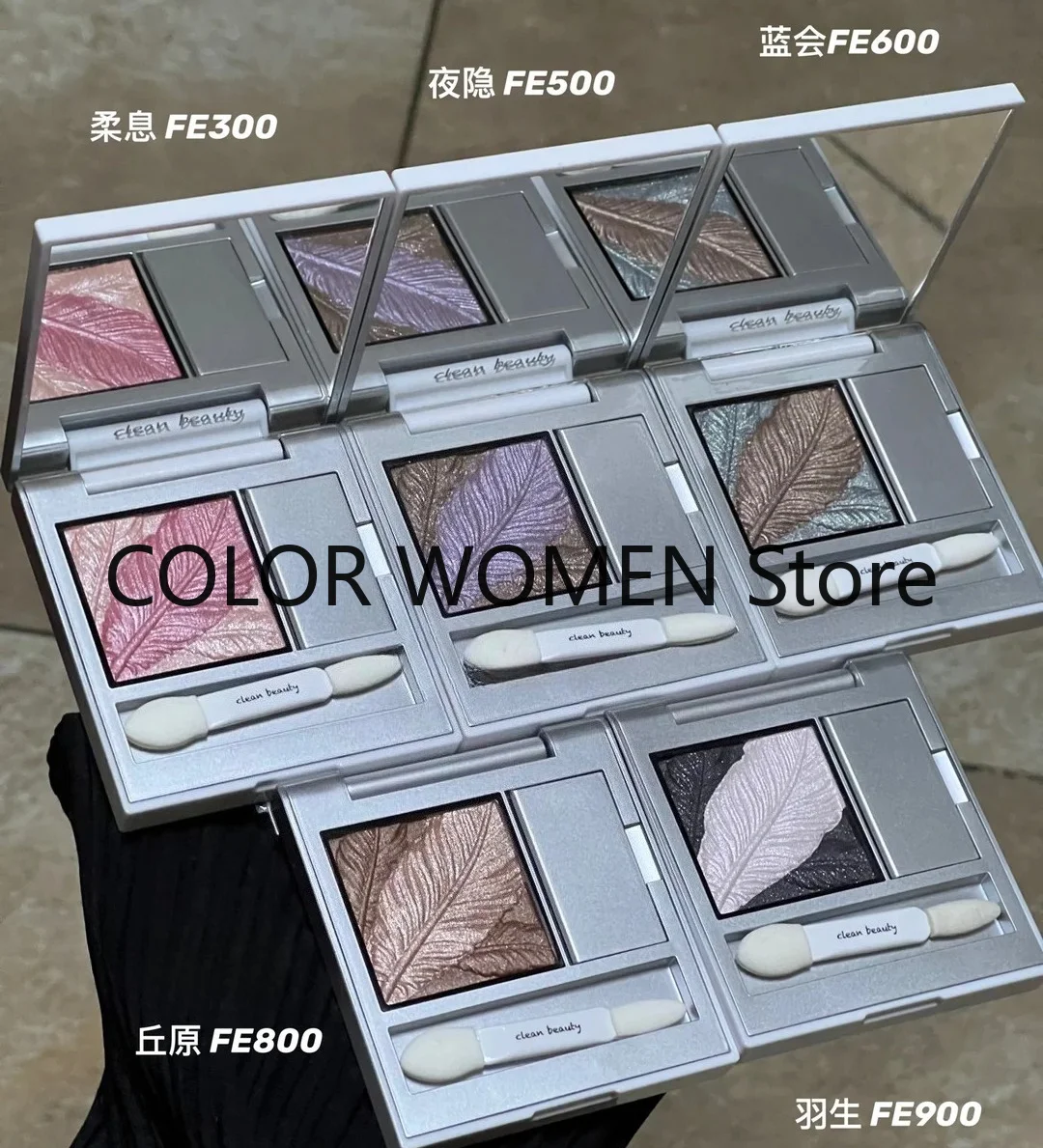 RED CHAMBER RC 2-Color Satin Eyeshadow Palette – Cream Base & Shimmer Topper, Smooth Blendable Eye Primer & Shadow Duo
RED CHAMBER RC 2-Color Satin Eyeshadow Palette – Cream Base & Shimmer Topper, Smooth Blendable Eye Primer & Shadow Duo