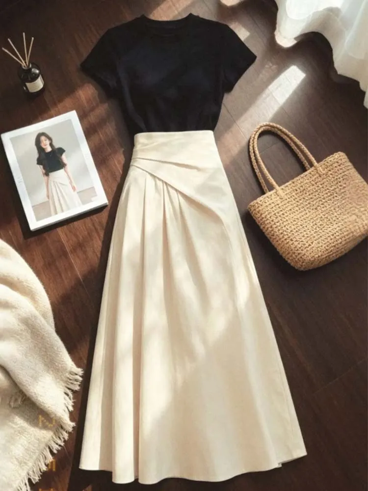 Korean Style Women's Slim Fit Short Sleeve T-Shirt High Waist Pleated Half Skirt Two Piece Set Casual Summer Fashion Outfit
Korean Style Women's Slim Fit Short Sleeve T-Shirt High Waist Pleated Half Skirt Two Piece Set Casual Summer Fashion Outfit