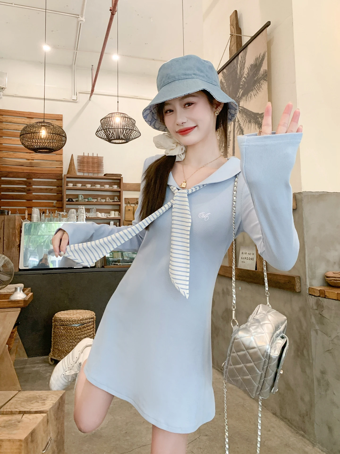 Новая женская юбка Zeng Xiao Salt Korean Sle Long Sve Blue Dr с завышенной талией, приталенная, короткая, А-силуэт, для весны и осени
Новая женская юбка Zeng Xiao Salt Korean Sle Long Sve Blue Dr с завышенной талией, приталенная, короткая, А-силуэт, для весны и осени