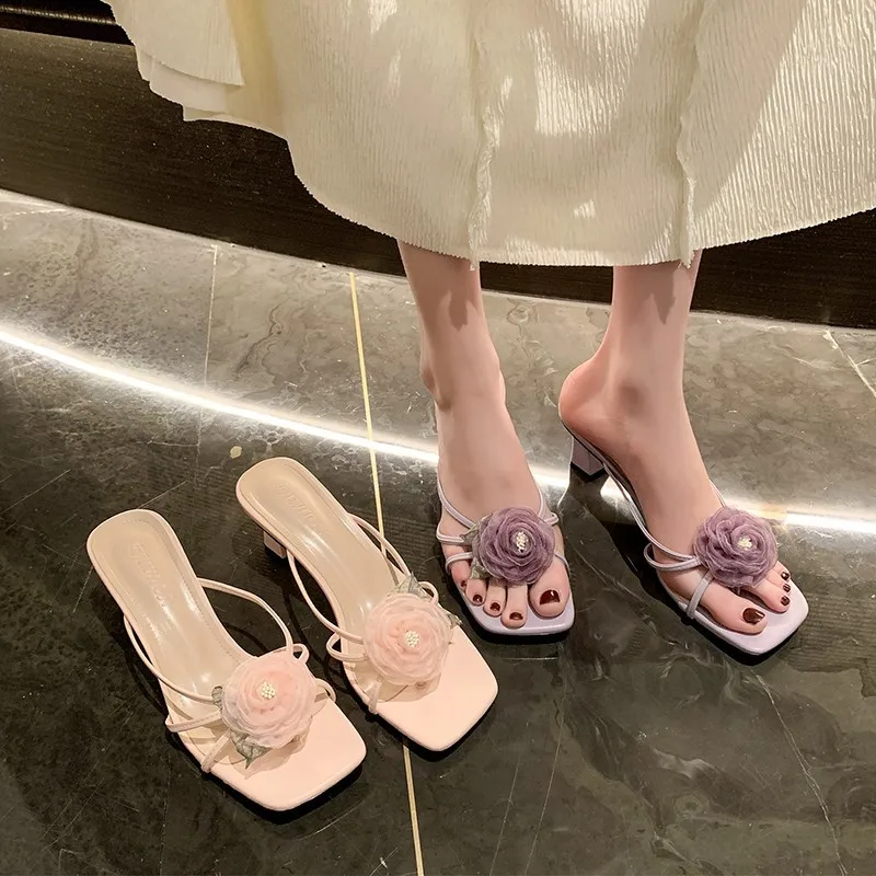 New Chinese Style High Heels With Retro Temperament, Purple Rose Slippers For Women, Gentle And Gentle When Worn Outdoors
New Chinese Style High Heels With Retro Temperament, Purple Rose Slippers For Women, Gentle And Gentle When Worn Outdoors