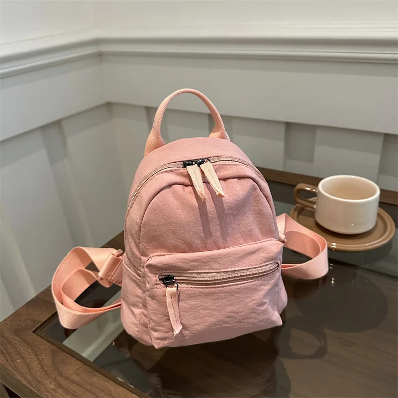 Simple Casual Backpack Fashionable Sports Bags Student Travel Backpack Class Bags for Girl Back To School Bags Mochilas Mujer
Simple Casual Backpack Fashionable Sports Bags Student Travel Backpack Class Bags for Girl Back To School Bags Mochilas Mujer