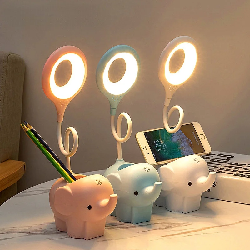 Настольная лампа, светодиоды, сенсорный ночник с USB, бесступенчатый Настольный светильник Dimm, защита глаз, обучение, многофункциональный кронштейн, держатель для ручки
Настольная лампа, светодиоды, сенсорный ночник с USB, бесступенчатый Настольный светильник Dimm, защита глаз, обучение, многофункциональный кронштейн, держатель для ручки