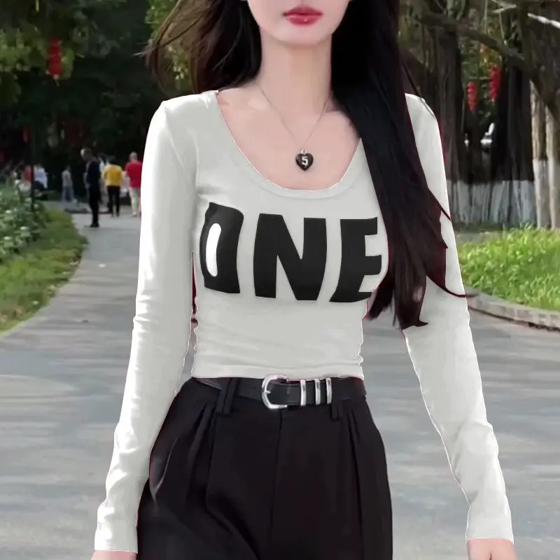 Women Clothing Spring Autumn Fashion Casual Simplicity Letter Solid Color O-neck Ladies All-match Appear Thin Slim Pullovers Top
Women Clothing Spring Autumn Fashion Casual Simplicity Letter Solid Color O-neck Ladies All-match Appear Thin Slim Pullovers Top