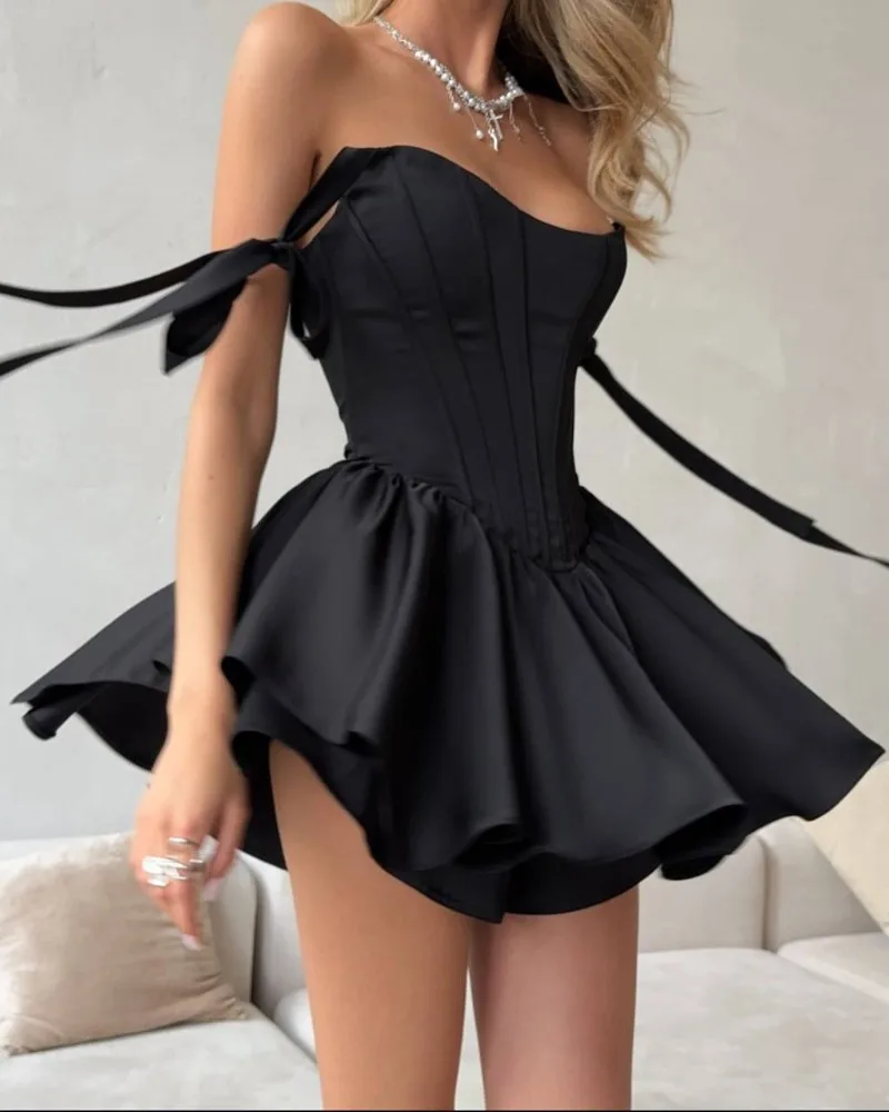 Sexy Lace Up Backless Corset Dress Female European and American Bodycon Elegant Party Mini Dress Women Solid Tube Top Dresses
Sexy Lace Up Backless Corset Dress Female European and American Bodycon Elegant Party Mini Dress Women Solid Tube Top Dresses