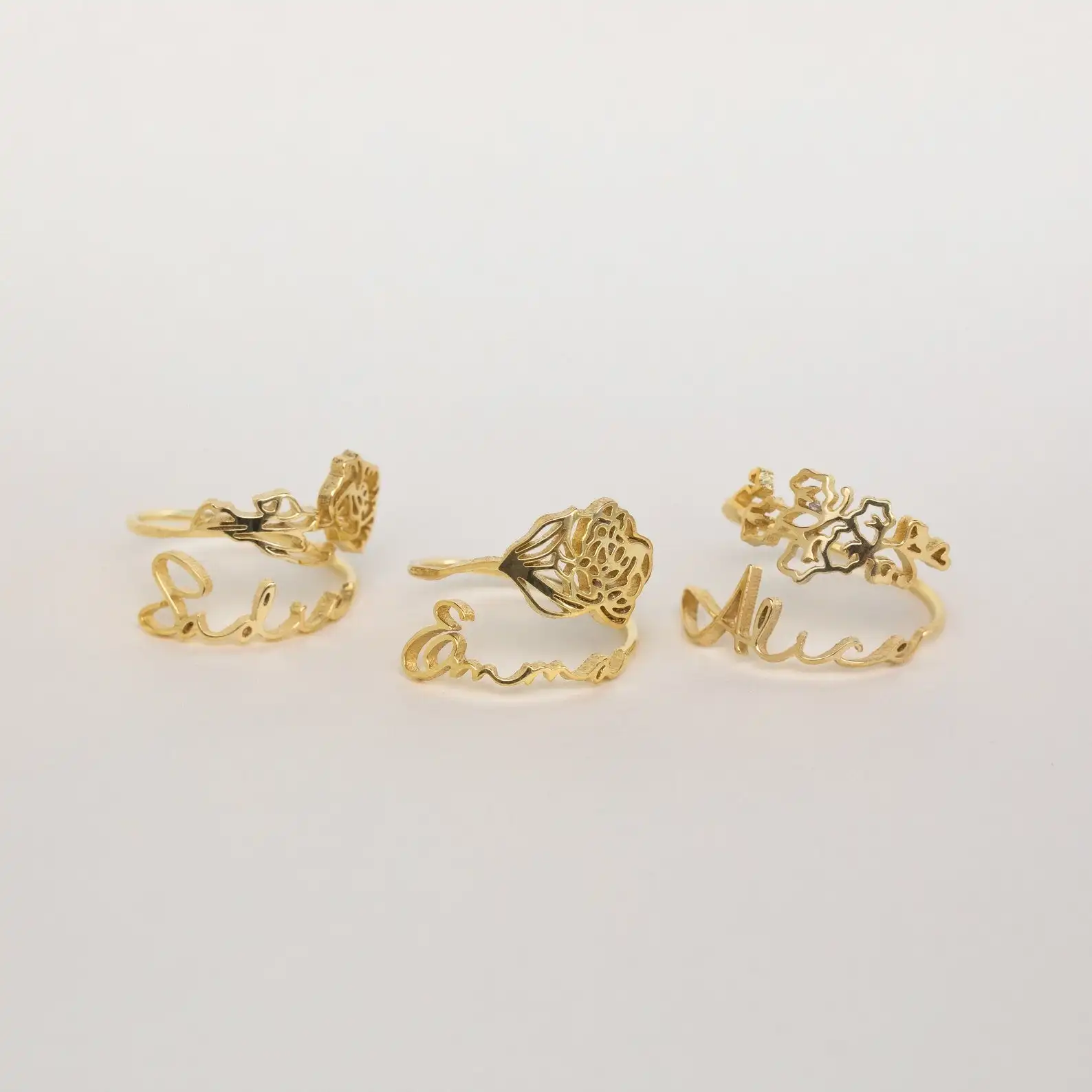 Personalized Birthflower Name Ring Custom Name Flower Ring Jewelry For Women 18K Gold Plated Birthday Gift For Girlfriend
Personalized Birthflower Name Ring Custom Name Flower Ring Jewelry For Women 18K Gold Plated Birthday Gift For Girlfriend