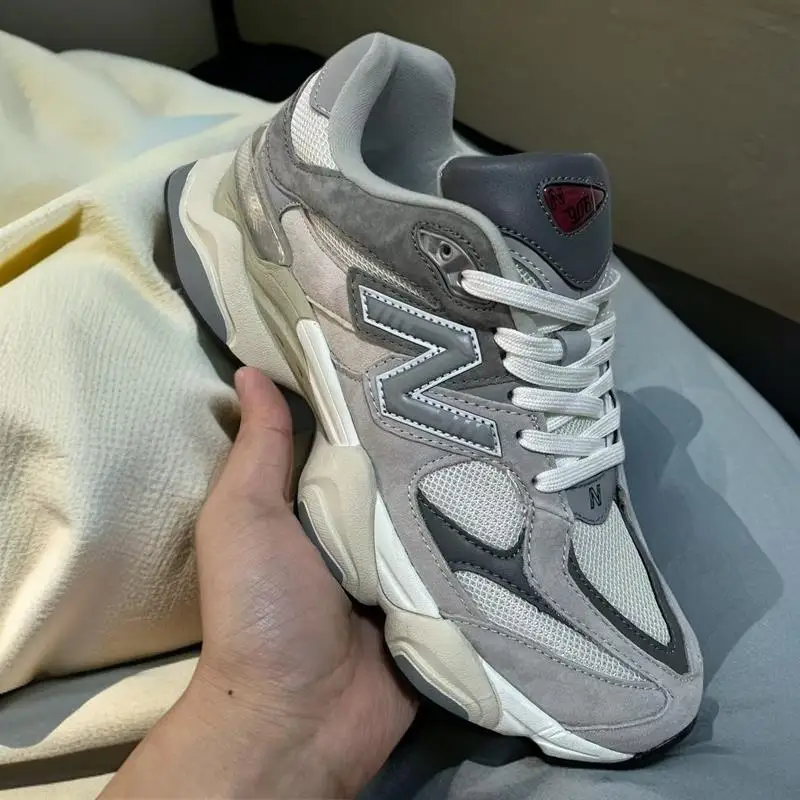 Туфли для папы 9060, копыта слона в стиле ретро, лифт на платформе, спортивная повседневная обувь для мужчин и женщин
Туфли для папы 9060, копыта слона в стиле ретро, лифт на платформе, спортивная повседневная обувь для мужчин и женщин