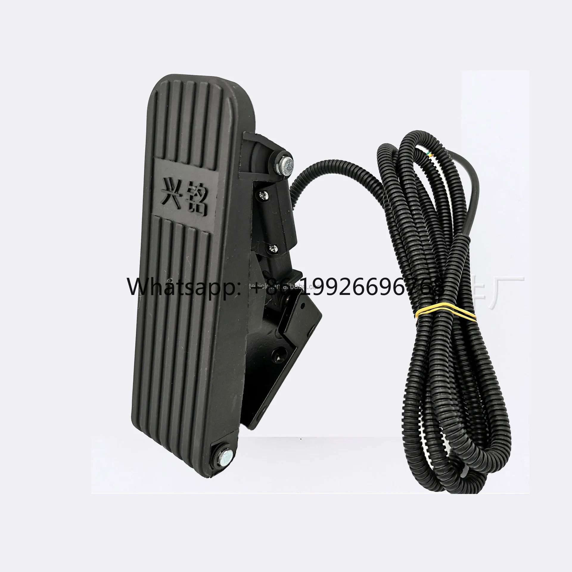 Foot Pedal Throttle Foot Pedal Accelerator Motor Speed Electric Throttle for Golf Cart Tricycle Go-Kart Electric Cart Parts
Foot Pedal Throttle Foot Pedal Accelerator Motor Speed Electric Throttle for Golf Cart Tricycle Go-Kart Electric Cart Parts