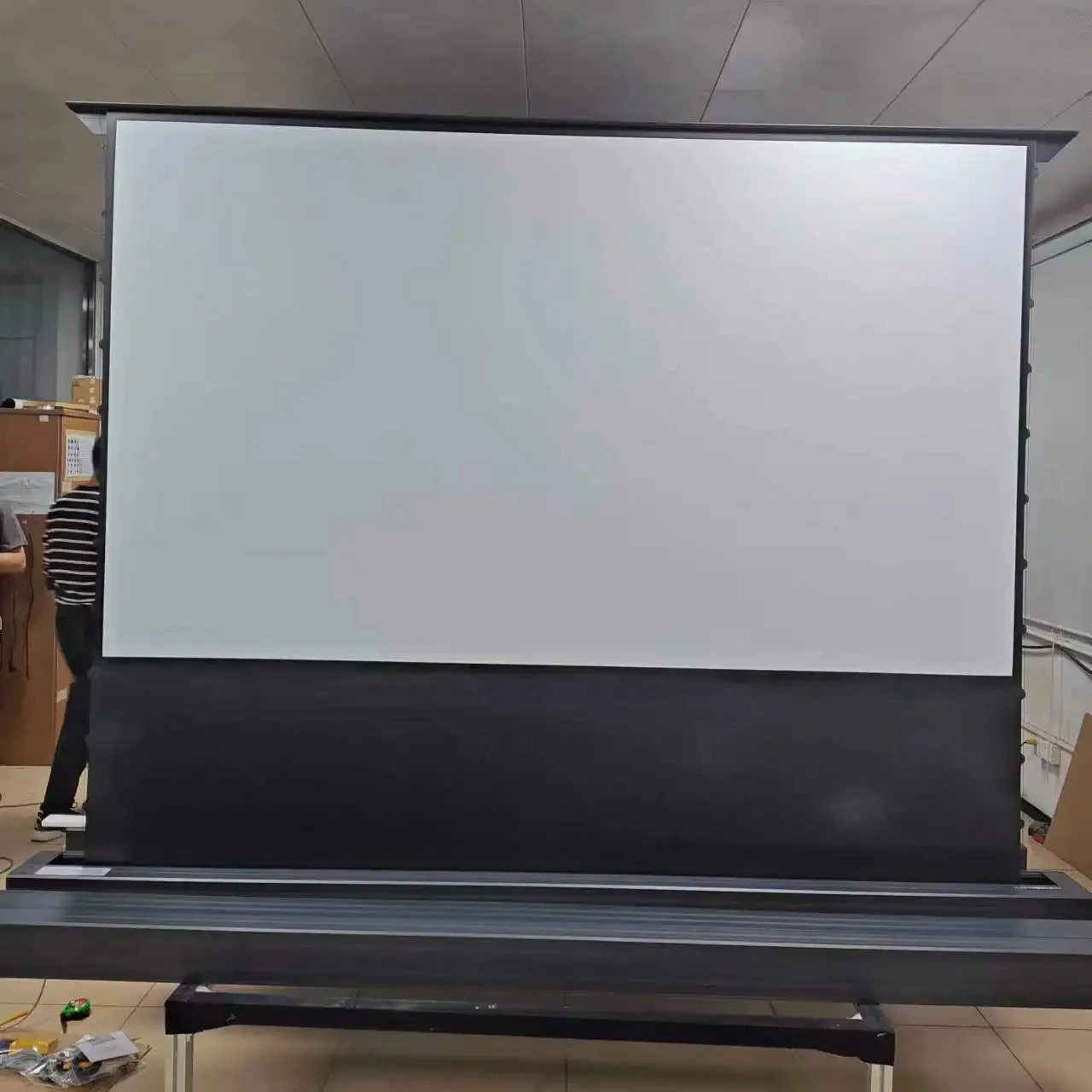 OEM Factory Price PVC White 75-150"inch Electronic Motorized Floor Rising Projector Screen
OEM Factory Price PVC White 75-150"inch Electronic Motorized Floor Rising Projector Screen