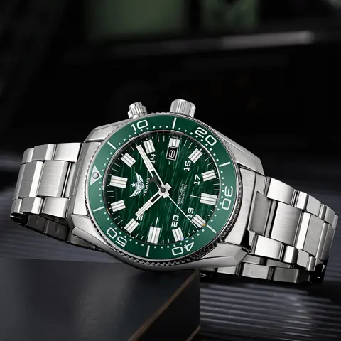 Yelang V1038 40mm Orologio subacqueo da uomo Orologio a energia cinetica umana Orologio di marca Orologio impermeabile 300m luminoso Giappone PX82 Zaffiro