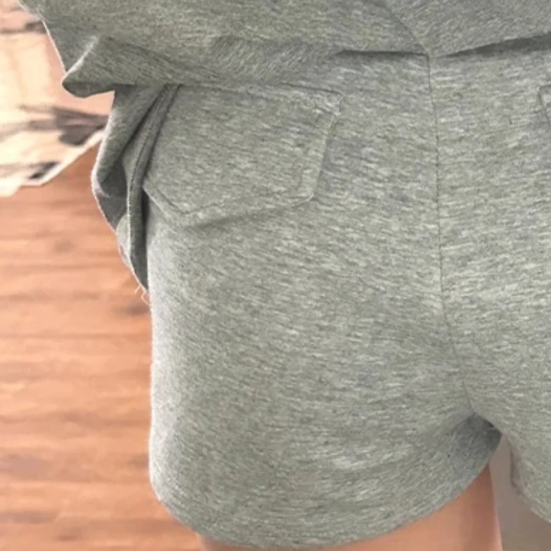 High Waist Casual Fashion Elastic Waist Sports Shorts Women Summer
High Waist Casual Fashion Elastic Waist Sports Shorts Women Summer