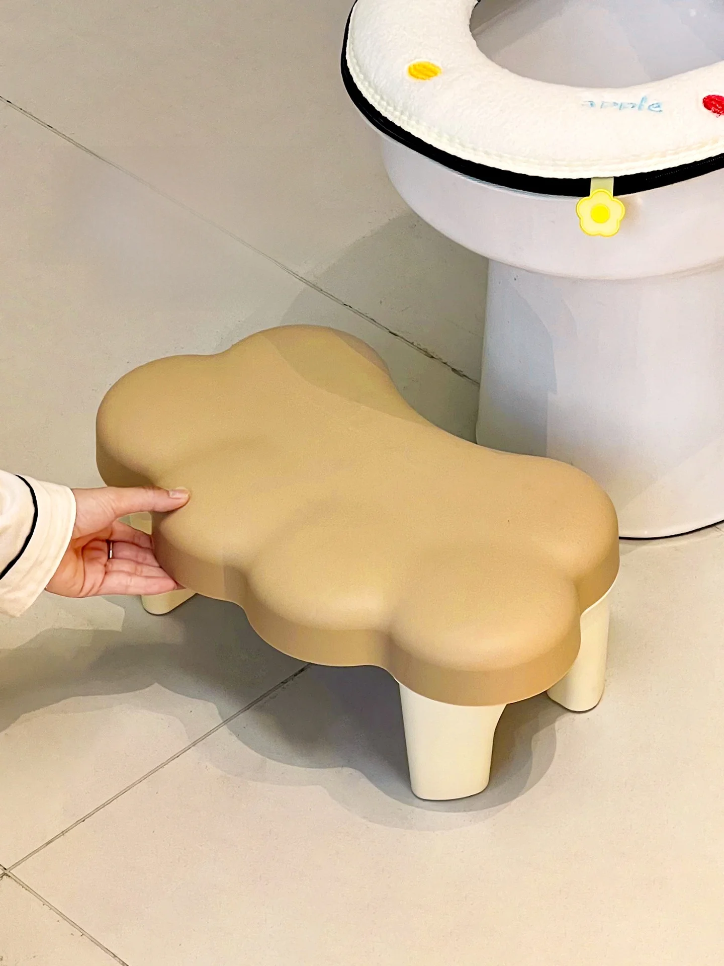 Утолщенная подставка для ног для унитаза, противоскользящая скамейка для унитаза, для взрослых и детей, аксессуары для ванной комнаты
Утолщенная подставка для ног для унитаза, противоскользящая скамейка для унитаза, для взрослых и детей, аксессуары для ванной комнаты