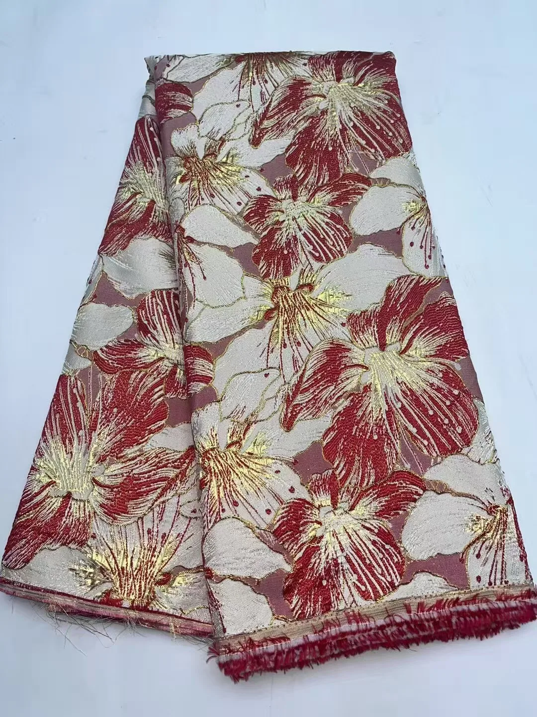 2025 High Quality African Nigerian Gilding Tulle Lace Fabric Embroidery Organza French Lace Jacquard Brocade Lace Fabric
2025 High Quality African Nigerian Gilding Tulle Lace Fabric Embroidery Organza French Lace Jacquard Brocade Lace Fabric