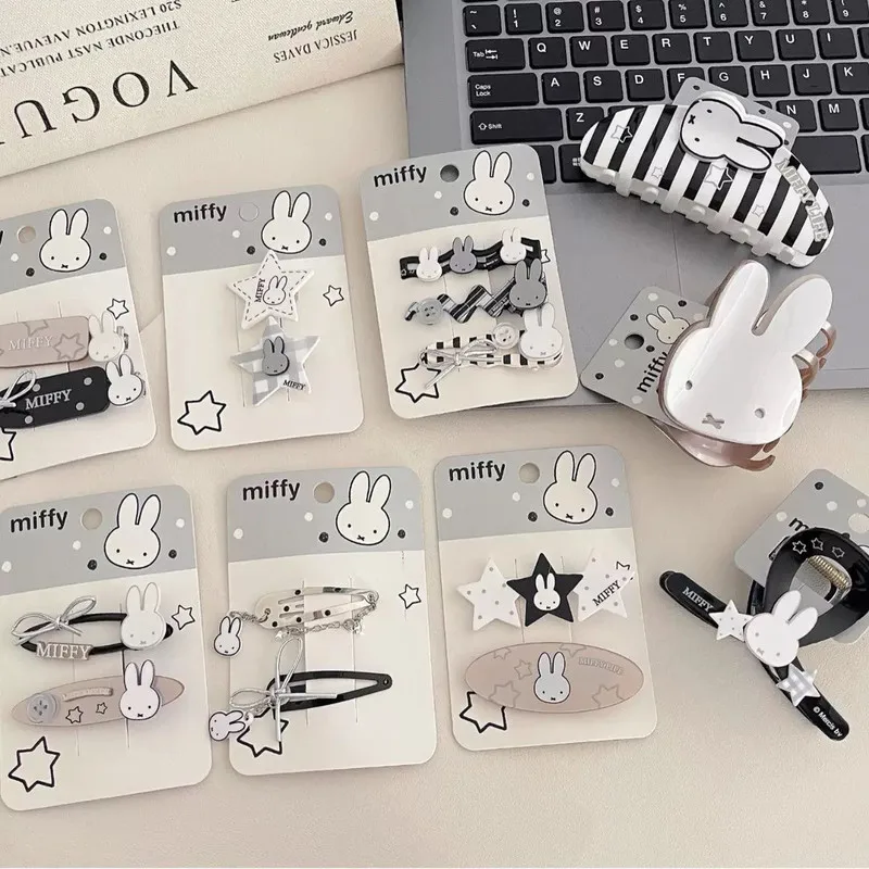 New Korean Style Miffy Rabbit Traceless Hair Clips Star Black White Headband Stripe Bend Hair Claw Cute Girls Hair Accessories
New Korean Style Miffy Rabbit Traceless Hair Clips Star Black White Headband Stripe Bend Hair Claw Cute Girls Hair Accessories