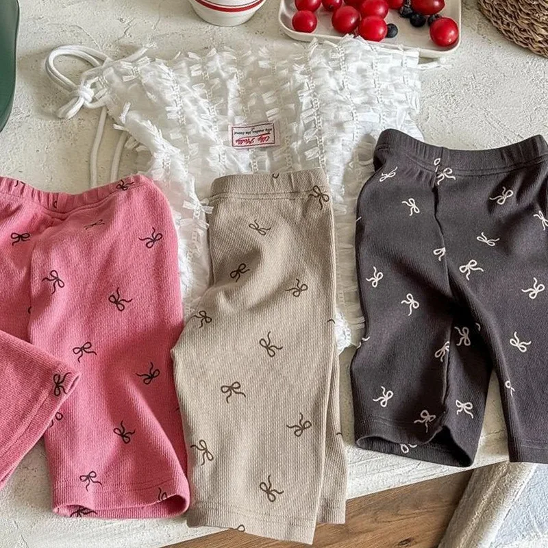 (1-3Years)Girls' Autumn Printed Wide-leg Pants Children's Outerwear Bow-tied Leggings Elastic Straight-leg Casual Trousers
(1-3Years)Girls' Autumn Printed Wide-leg Pants Children's Outerwear Bow-tied Leggings Elastic Straight-leg Casual Trousers