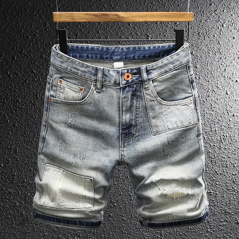 Y2K Designer Fashion New Men's Denim Shorts Scratched Embroidery Washed Nostalgic Light Blue Denim Shorts Hip Hop Brand Designer
Y2K Designer Fashion New Men's Denim Shorts Scratched Embroidery Washed Nostalgic Light Blue Denim Shorts Hip Hop Brand Designer