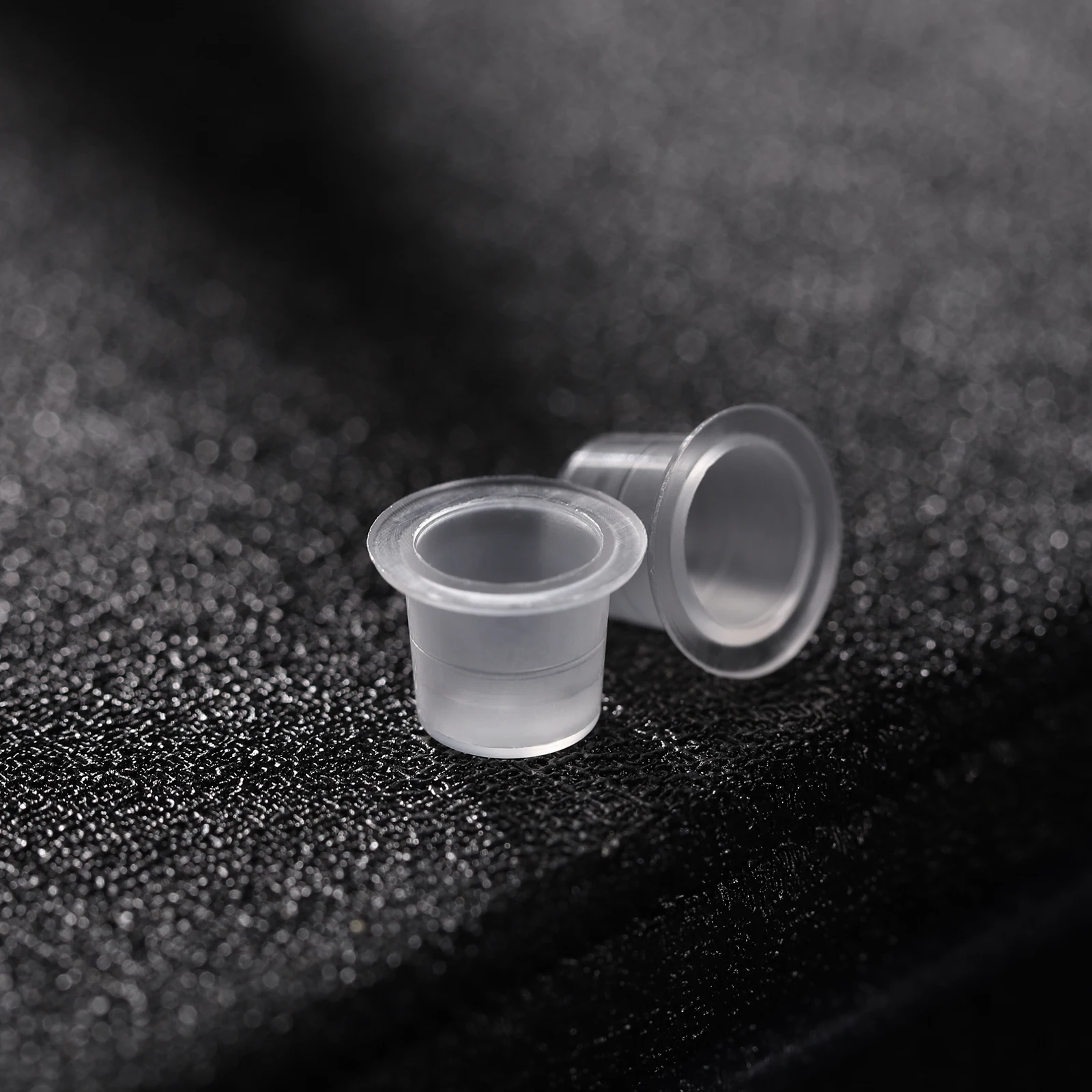 100Pcs Tattoos Ink Cups Wide Edge Spill Proof Premium Plastic for Tattooing Pigment Holders Ink Containers Tattoo Supplies
100Pcs Tattoos Ink Cups Wide Edge Spill Proof Premium Plastic for Tattooing Pigment Holders Ink Containers Tattoo Supplies