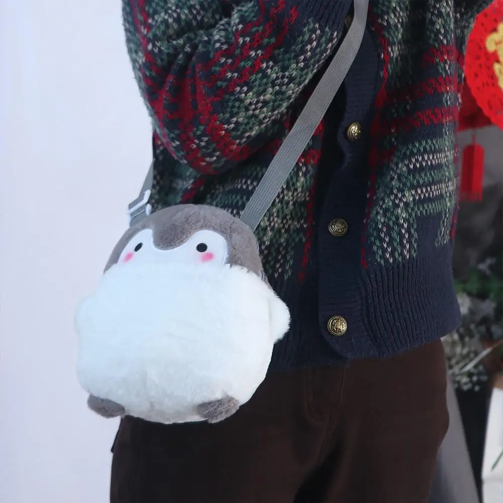 Sweet Doll Toy Penguin Messenger Bag Portable Korean Style Plush Shoulder Bag Phone Wallet Funny Crossbody Bag Outdoor
Sweet Doll Toy Penguin Messenger Bag Portable Korean Style Plush Shoulder Bag Phone Wallet Funny Crossbody Bag Outdoor
