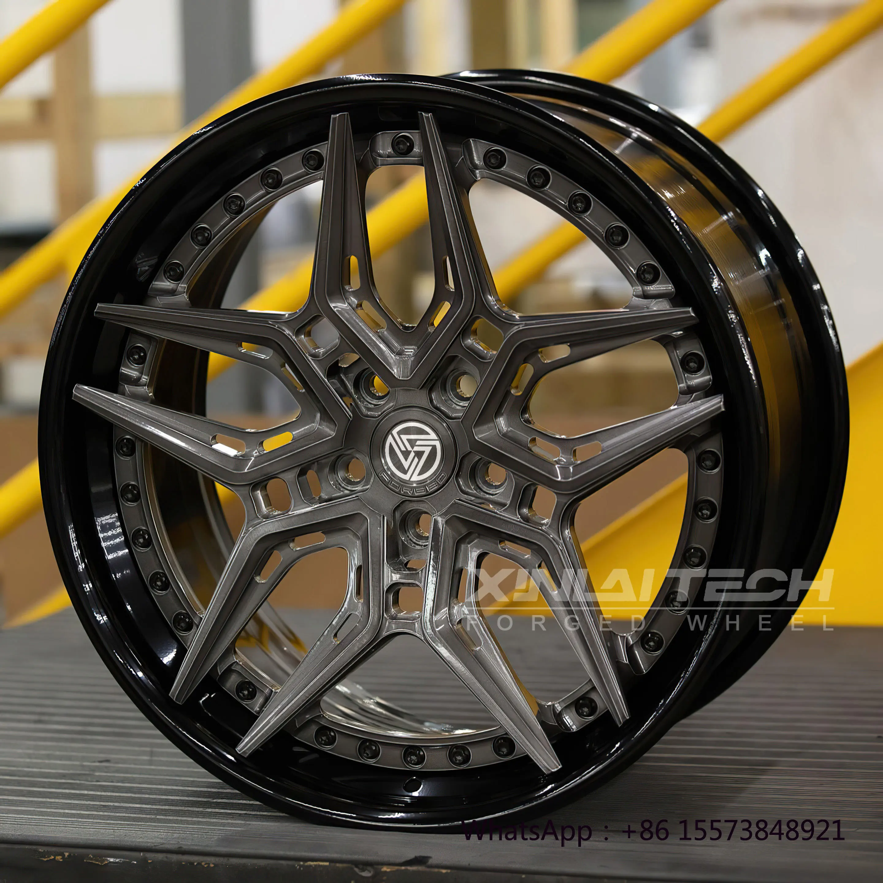 Grey Finished 2 Piece Forged Wheels 5x112 5x114.3 5x120 for M3 M4 M5 C63 E63 RS5 RS7 Wheels Rims
Grey Finished 2 Piece Forged Wheels 5x112 5x114.3 5x120 for M3 M4 M5 C63 E63 RS5 RS7 Wheels Rims