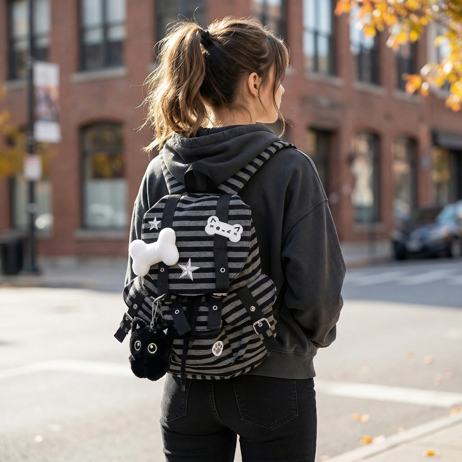 Vintage Striped Backpack Large Capacity Y2k Drawstring Bags Multi-Pocket Versatile Bag Travel Vacation Backpacks for Women Men
Vintage Striped Backpack Large Capacity Y2k Drawstring Bags Multi-Pocket Versatile Bag Travel Vacation Backpacks for Women Men