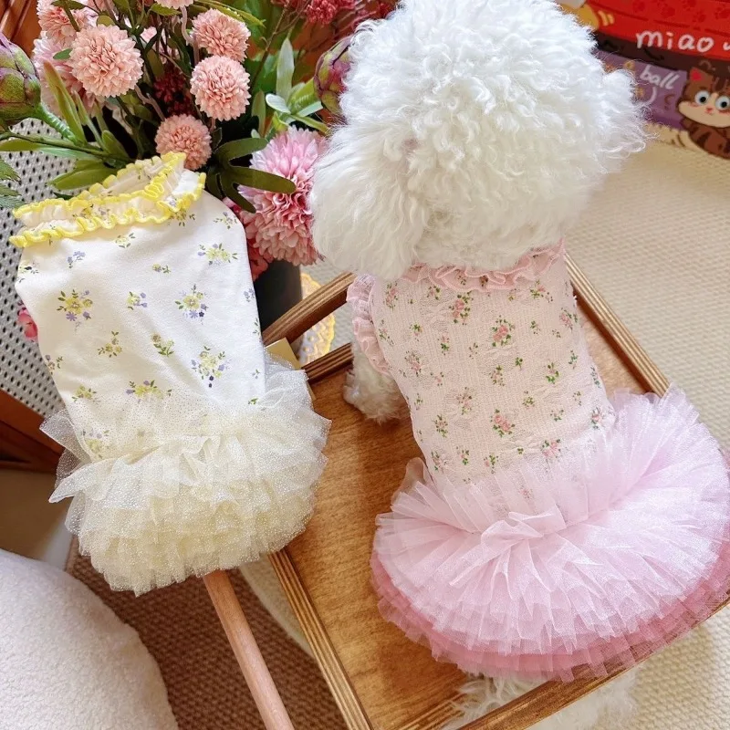 Rotating Ballet Puppy Dress Pet Clothes Dog Cat Lace Skirt Summer Fashion Pink Suspender Lace Floral Princess Mesh Dress
Rotating Ballet Puppy Dress Pet Clothes Dog Cat Lace Skirt Summer Fashion Pink Suspender Lace Floral Princess Mesh Dress