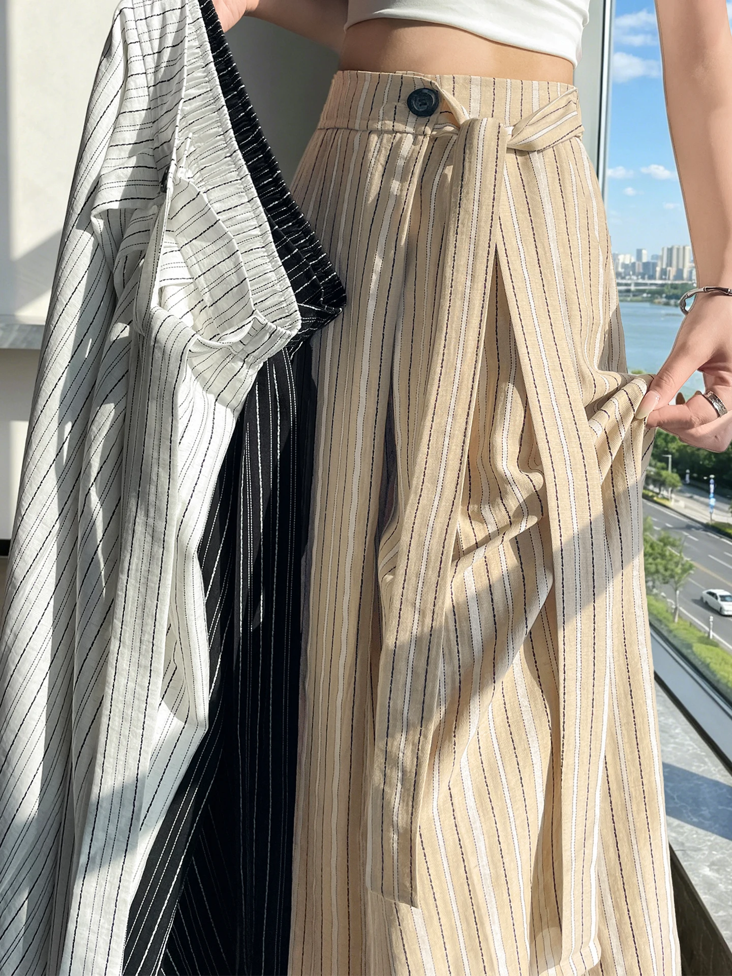 Ice Silk Cotton Linen Striped Belted Wide Leg Pants Women Summer Thin High Waist Slimming Loose Drapey Straight Casual Suit P...
Ice Silk Cotton Linen Striped Belted Wide Leg Pants Women Summer Thin High Waist Slimming Loose Drapey Straight Casual Suit P...