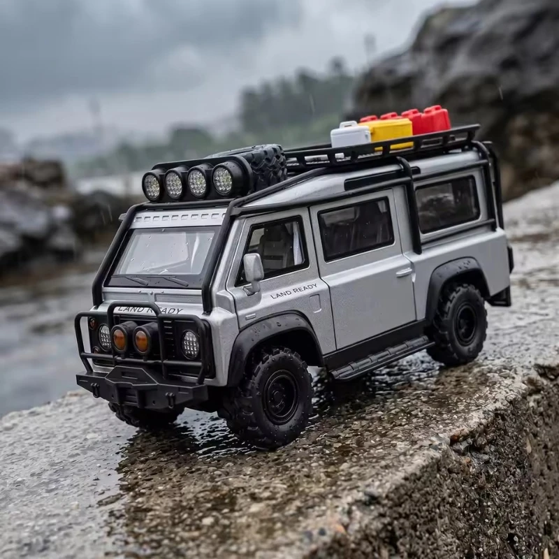 1:24 Defender VAN Off-road Camping Modified Version Alloy Diecast Collectible Model Car Gifts Collection Hobby
1:24 Defender VAN Off-road Camping Modified Version Alloy Diecast Collectible Model Car Gifts Collection Hobby