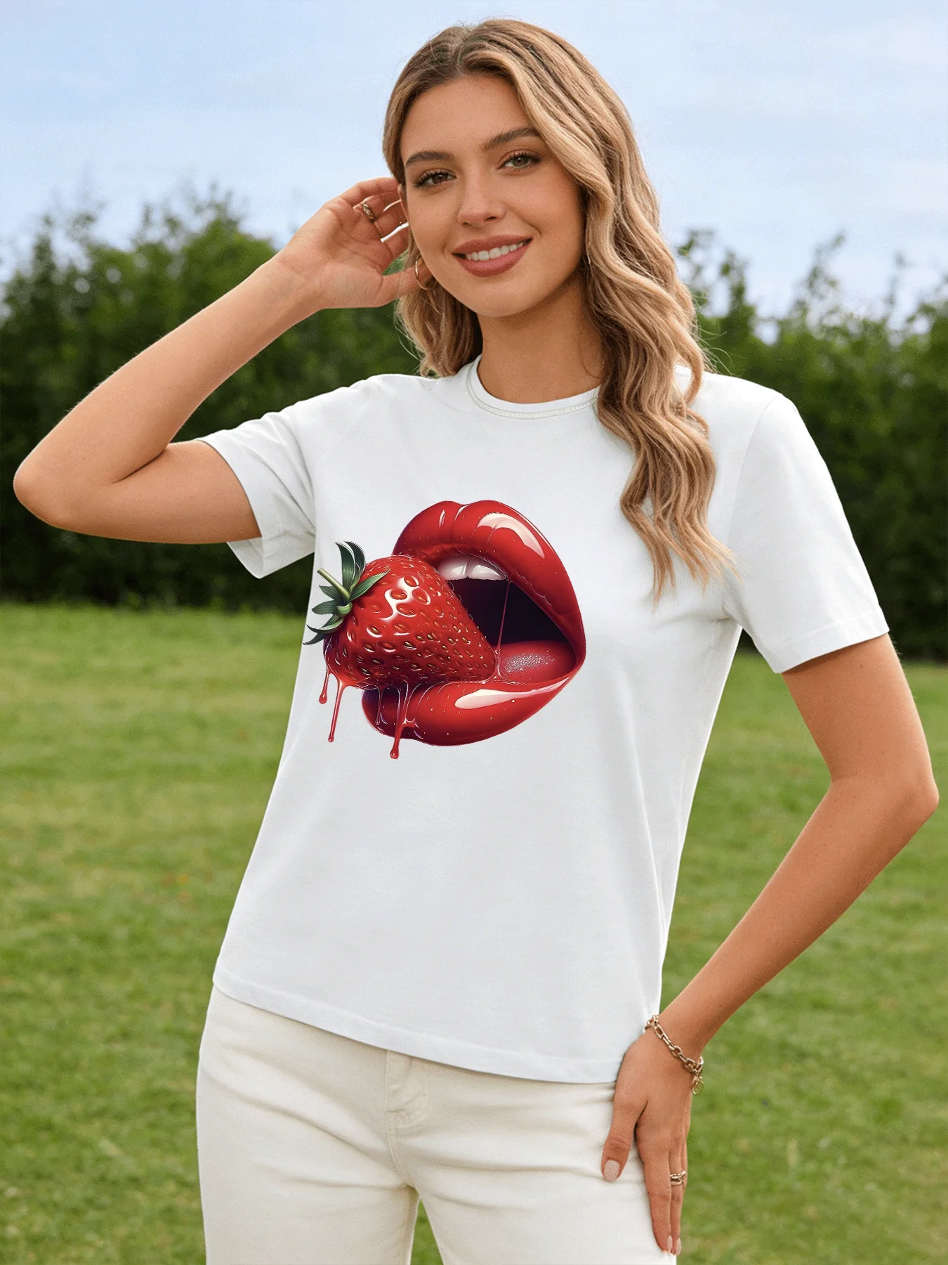 2026 Spring/Summer New Women's Strawberry Lip Print T-Shirt Red Glossy Lip Print Pattern T-Shirt Casual Short-Sleeve Top
2026 Spring/Summer New Women's Strawberry Lip Print T-Shirt Red Glossy Lip Print Pattern T-Shirt Casual Short-Sleeve Top