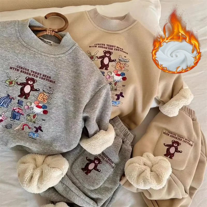 Boys Girls Padded Sets Children Autumn Winter Cartoon Suits Kids Casual Sweatshirt+Pants 2Pcs Outfits New Plus Velvet Clothing
Boys Girls Padded Sets Children Autumn Winter Cartoon Suits Kids Casual Sweatshirt+Pants 2Pcs Outfits New Plus Velvet Clothing