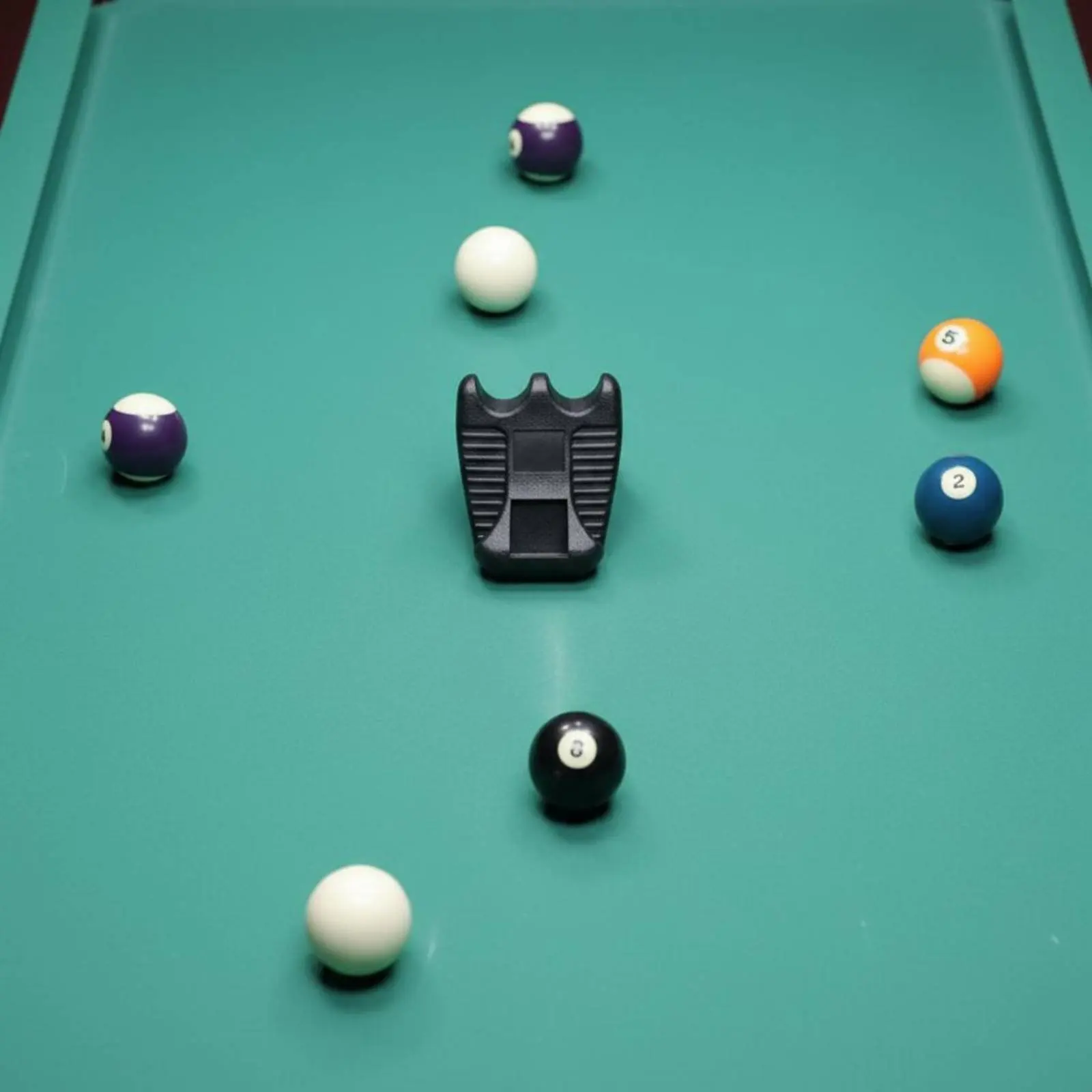 Desktop Pool Cue Stand Sturdy Plastic 2-Cue Table Rest for Billiard Cue Sports Participants, Bar
Desktop Pool Cue Stand Sturdy Plastic 2-Cue Table Rest for Billiard Cue Sports Participants, Bar