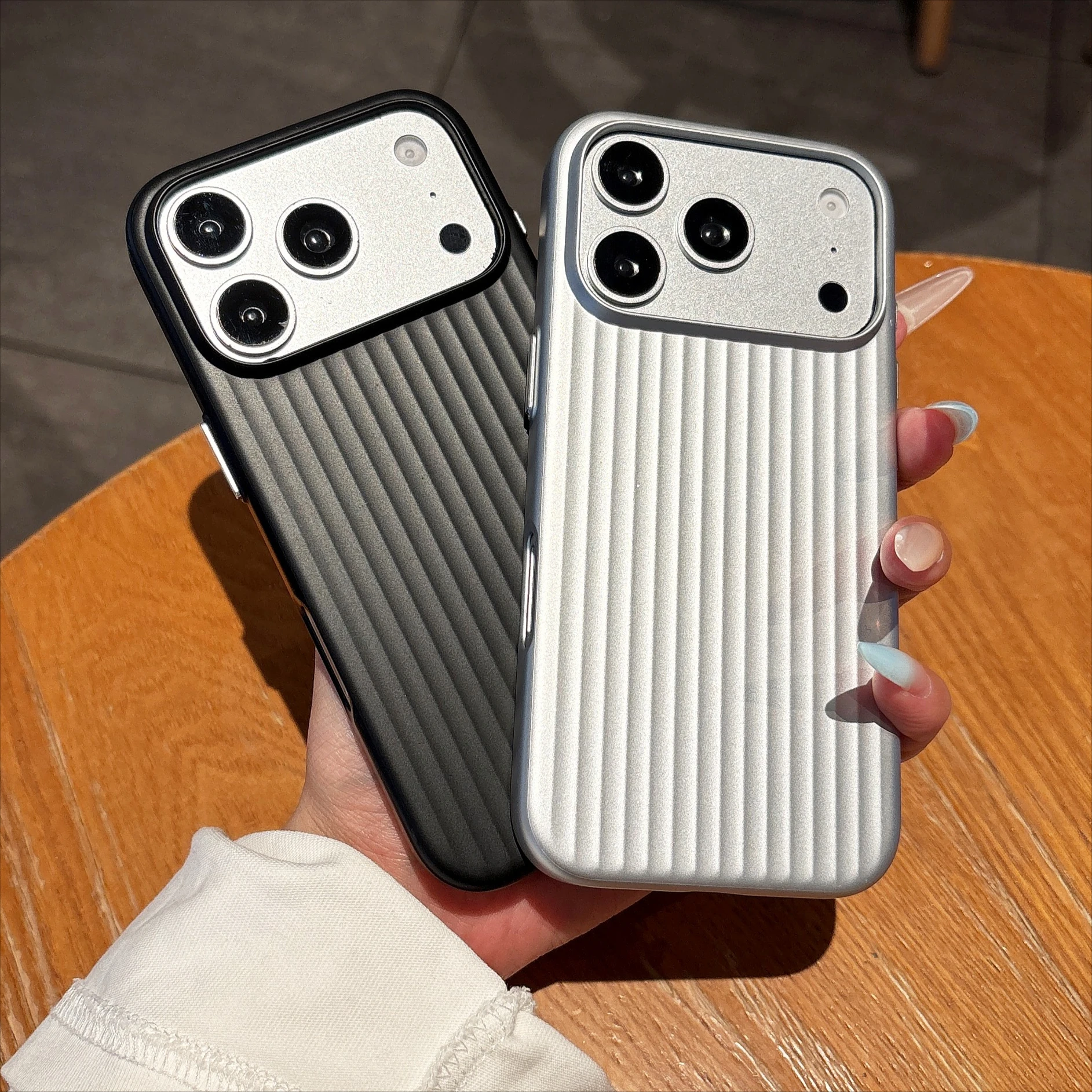 Luxury Stripes Metallic Paint Armor Case For iPhone 16 15 14 13 12 11 17 Pro Max Plus Air Shockproof Camera Protective Slim
Luxury Stripes Metallic Paint Armor Case For iPhone 16 15 14 13 12 11 17 Pro Max Plus Air Shockproof Camera Protective Slim