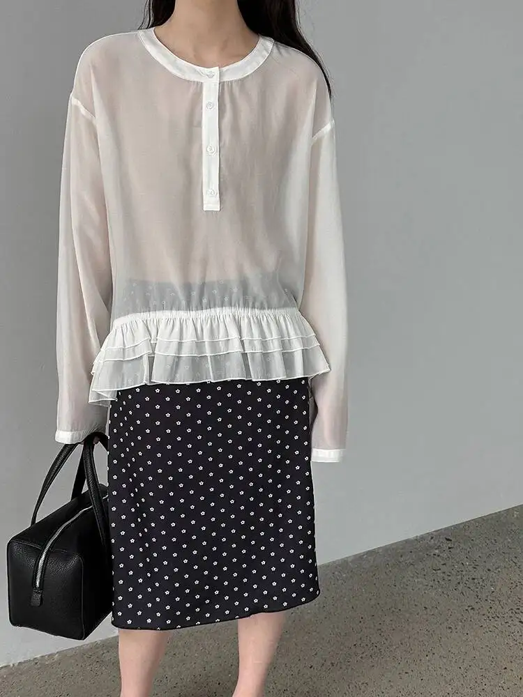 Women White Ruffles Perspective Big Size Blouse New Round Neck Long Sleeve Shirt Fashion Tide Spring Autumn
Women White Ruffles Perspective Big Size Blouse New Round Neck Long Sleeve Shirt Fashion Tide Spring Autumn