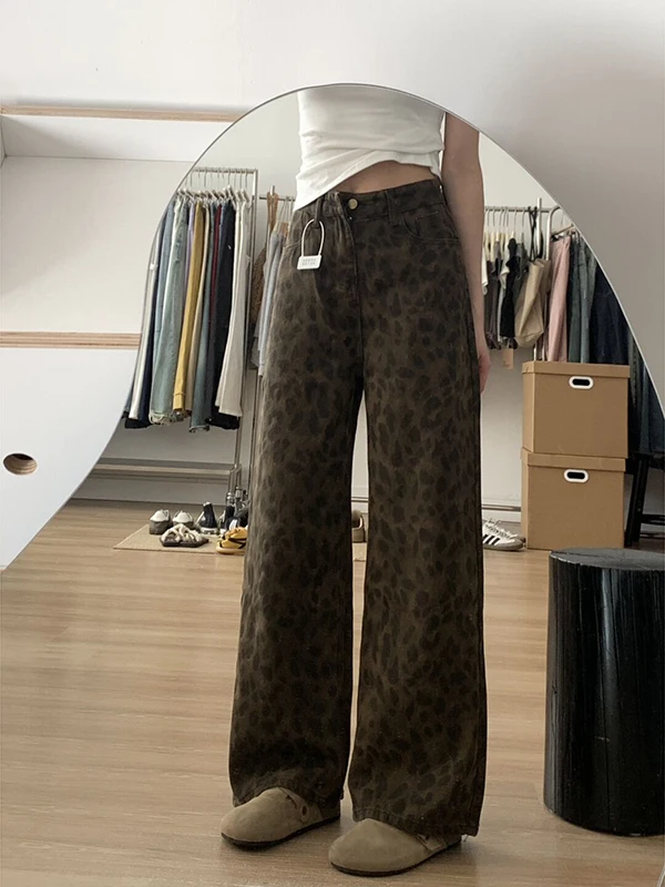 Ретро-джинсы женские с леопардовым принтом, высокой талией, свободного прямого кроя, широкие штанины, длиной в пол, цвет «Клен», осенняя новинка
Ретро-джинсы женские с леопардовым принтом, высокой талией, свободного прямого кроя, широкие штанины, длиной в пол, цвет «Клен», осенняя новинка