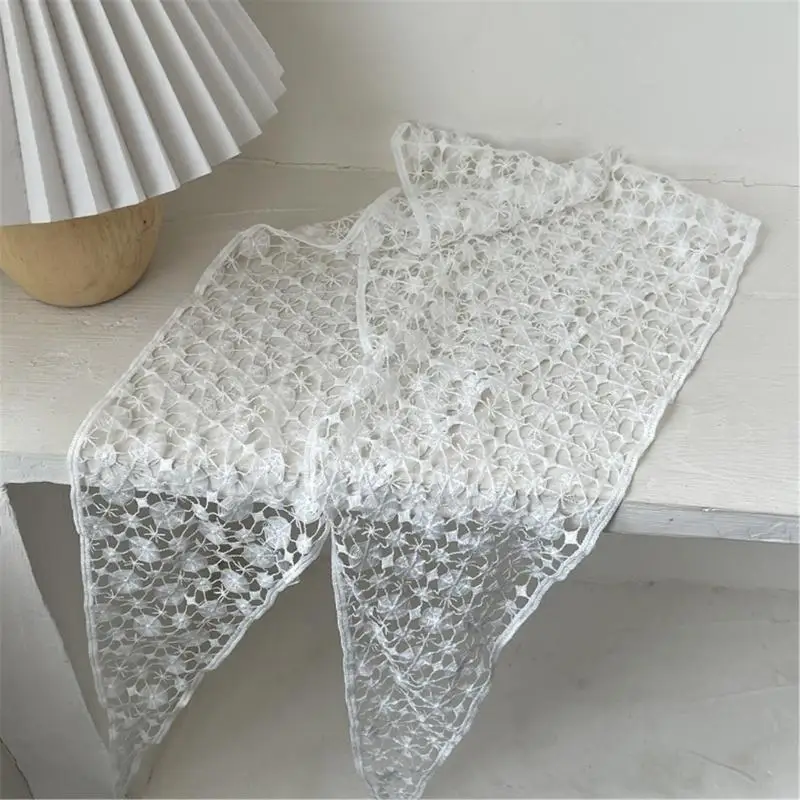 31BB French Lace Bandana Headwear Women Triangular Shawl Hollowout Desgin Neck Scarf
31BB French Lace Bandana Headwear Women Triangular Shawl Hollowout Desgin Neck Scarf