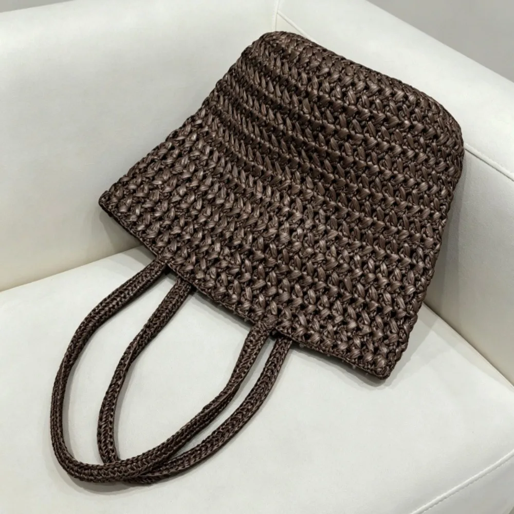Simple Temperament 26 New Versatile Large-capacity Bucket Bag High-end Seaside Vacation Beach Bag Texture Unique Fashion Simple
Simple Temperament 26 New Versatile Large-capacity Bucket Bag High-end Seaside Vacation Beach Bag Texture Unique Fashion Simple