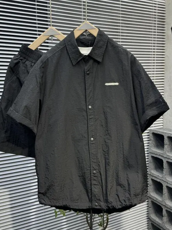 Летняя мужская рубашка свободного кроя, легкая, повседневная, с защитой от солнца UPF30+, прохладная, на одной пуговице
Летняя мужская рубашка свободного кроя, легкая, повседневная, с защитой от солнца UPF30+, прохладная, на одной пуговице