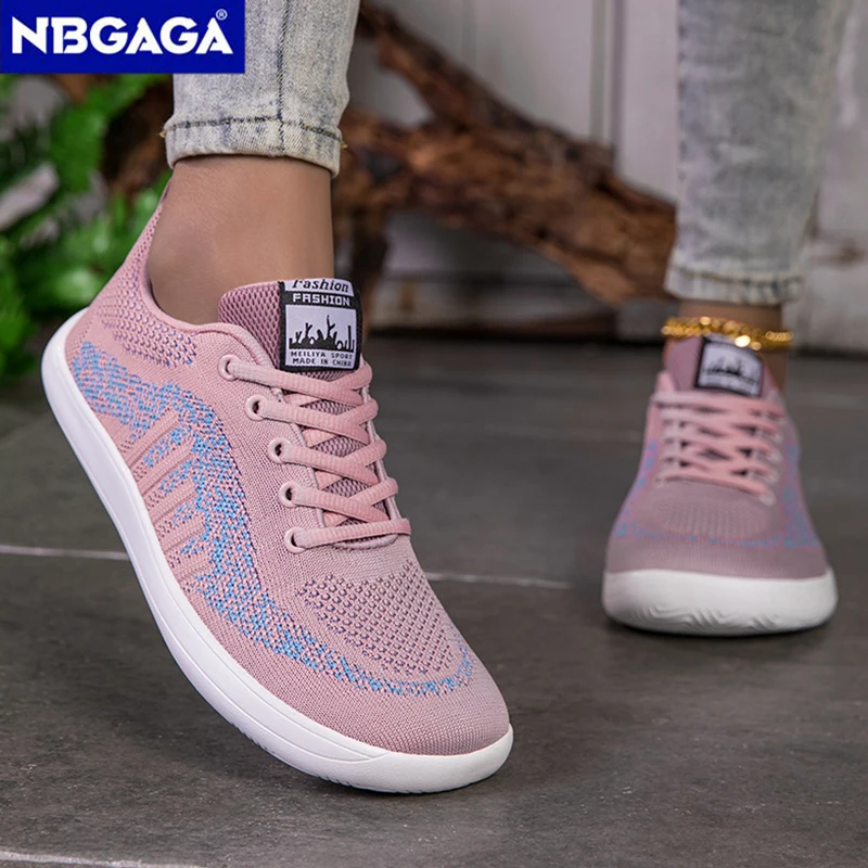 Plus Size Wide Width Women's Casual Sneakers Summer Breathable Lace-up Flat Walking Shoes Comfortable Outdoor Fashion Trainers
Plus Size Wide Width Women's Casual Sneakers Summer Breathable Lace-up Flat Walking Shoes Comfortable Outdoor Fashion Trainers