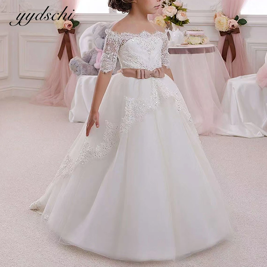Customized Flower Girl Birthday Party Dress Off the Shoulder Appliques Girls Pageant Dresses Sequins 2025 Formal & Evening Gown
Customized Flower Girl Birthday Party Dress Off the Shoulder Appliques Girls Pageant Dresses Sequins 2025 Formal & Evening Gown